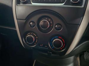 Nissan Almera 1.5 Acenta - Image 19