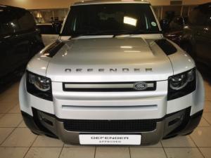 Land Rover Defender 110 D300 X-Dynamic HSE - Image 2