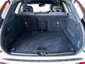 Volvo XC60 T6 AWD Inscription - Image 9