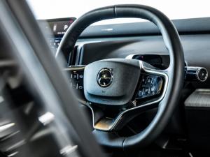 Volvo EX30 Cross Country Twin Motor Performance Ultra - Image 13