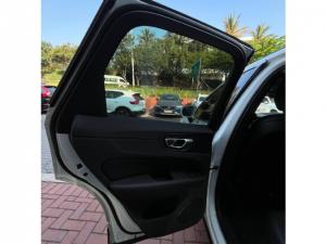 Volvo XC60 B5 AWD Essential - Image 16