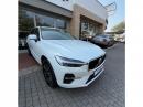 Thumbnail Volvo XC60 B5 AWD Essential