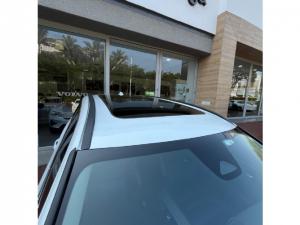 Volvo XC60 B5 AWD Essential - Image 4