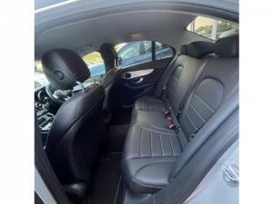 Mercedes-Benz C-Class C180 - Image 17