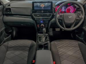 Mahindra XUV 3XO 1.2T MX3 auto - Image 10