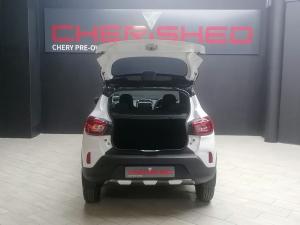 Renault Kwid 1.0 Climber manual - Image 11