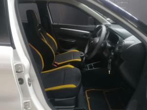 Renault Kwid 1.0 Climber manual - Image 16
