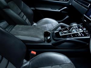 Porsche Cayenne GTS coupe - Image 21
