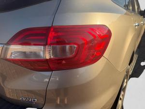 Ford Everest 2.2TDCi XLT auto - Image 8
