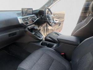 Peugeot Landtrek 1.9TD double cab Allure - Image 16