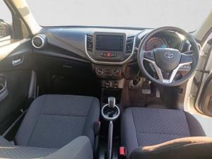 Toyota Vitz 1.0 XR auto - Image 13