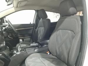 Renault Kiger 1.0 Zen manual - Image 11