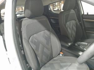 Renault Kiger 1.0 Zen manual - Image 12
