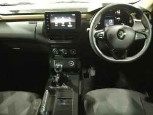 Renault Kiger 1.0 Zen manual - Image 18