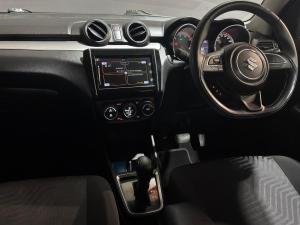 Suzuki Swift 1.2 GLX auto - Image 11