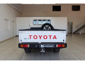 Toyota Land Cruiser 79 4.5D-4D LX V8 single cab - Image 5