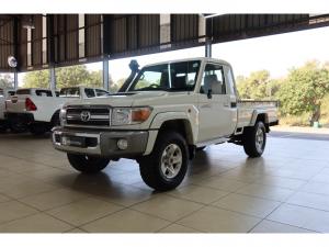 Toyota Land Cruiser 79 4.5D-4D LX V8 single cab - Image 19