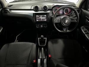 Suzuki Swift 1.2 GLX manual - Image 8