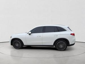 Mercedes-Benz GLC GLC300d 4Matic Avantgarde - Image 10