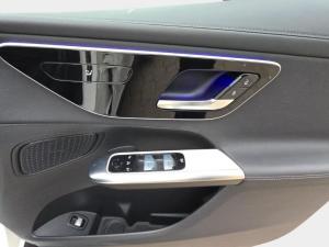 Mercedes-Benz GLC GLC300d 4Matic Avantgarde - Image 21
