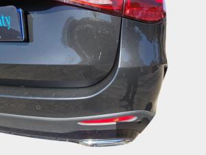 Mercedes-Benz GLC GLC220d 4Matic Avantgarde - Image 16