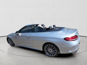 Mercedes-Benz C200 Cabrio automatic - Image 10