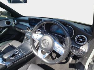 Mercedes-Benz C200 Cabrio automatic - Image 11