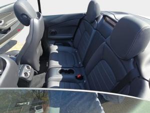 Mercedes-Benz C200 Cabrio automatic - Image 15