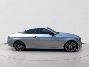 Mercedes-Benz C200 Cabrio automatic - Image 3