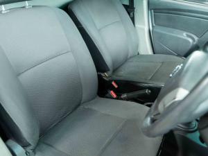 Nissan NP200 1.6i safety pack (aircon) - Image 16