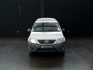 Nissan NP200 1.6i safety pack (aircon) - Image 3