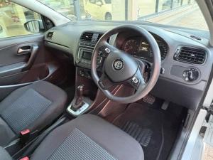 Volkswagen Polo Vivo hatch 1.6 Comfortline auto - Image 5