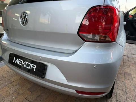 Image Volkswagen Polo Vivo hatch 1.6 Comfortline auto