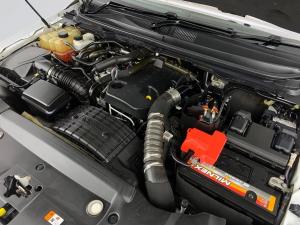 Ford Everest 2.0D BI-TURBO XLT automatic - Image 8