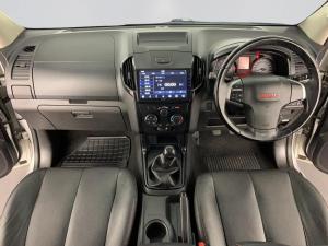 Isuzu D-MAX 250 HO X-RIDER D/C - Image 17