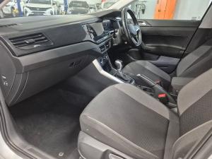 Volkswagen Polo hatch 1.0TSI Life auto - Image 15