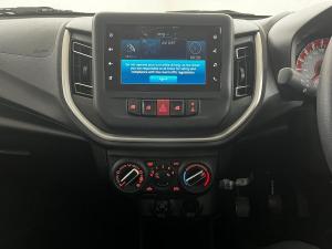 Toyota Vitz 1.0 XR auto - Image 17