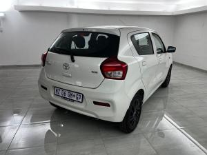 Toyota Vitz 1.0 XR auto - Image 8