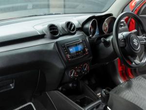 Suzuki Swift 1.2 GL manual - Image 14