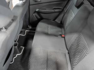 Suzuki Swift 1.2 GL manual - Image 17