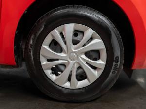 Suzuki Swift 1.2 GL manual - Image 20