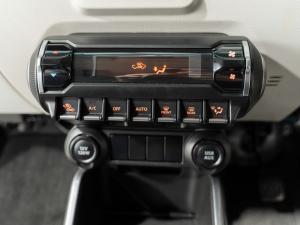 Suzuki Ignis 1.2 GLX - Image 16