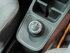 Renault Kwid 1.0 Techno auto - Image 15