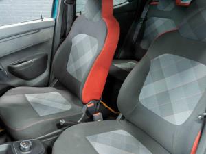 Renault Kwid 1.0 Techno auto - Image 17