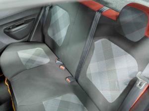 Renault Kwid 1.0 Techno auto - Image 18