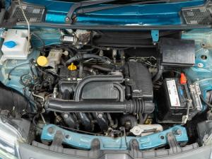 Renault Kwid 1.0 Techno auto - Image 19
