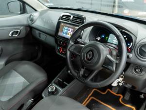 Renault Kwid 1.0 Techno auto - Image 9