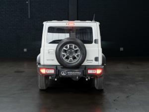Suzuki Jimny 1.5 GLX AllGrip 5-door auto - Image 10