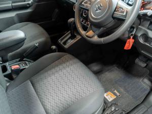 Suzuki Jimny 1.5 GLX AllGrip 5-door auto - Image 15