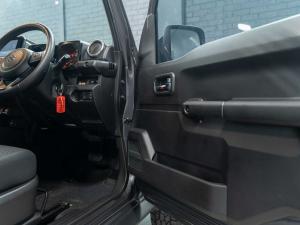 Suzuki Jimny 1.5 GLX AllGrip 5-door auto - Image 18